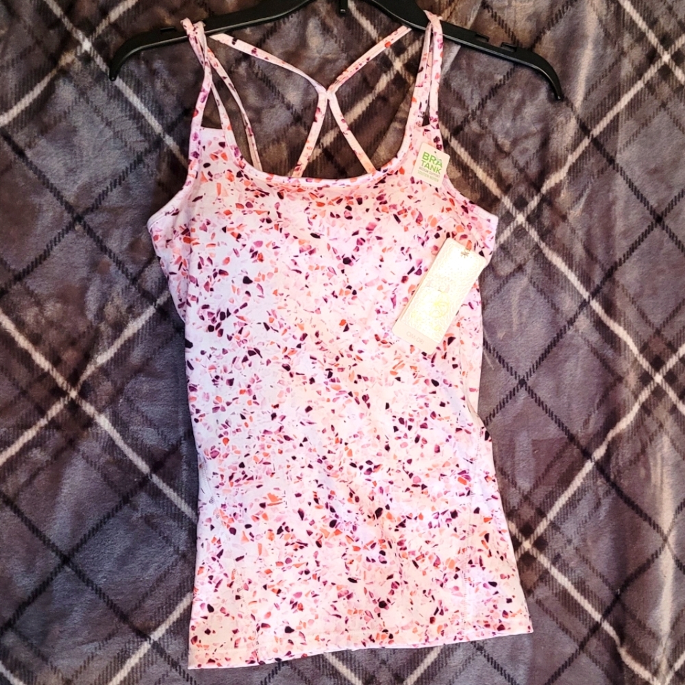NWT gaiam sport bra tank